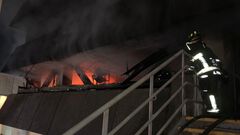 Se incendia edificio de la Secretaría de Obra...