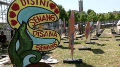La exposición de arte Documenta es inaugurada...