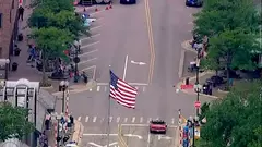 Captan momento del tiroteo en desfile del Día...