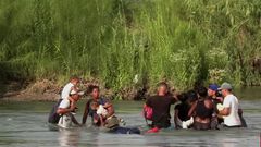 Llegan cientos de migrantes a Piedras Negras,...
