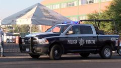 Dos policías municipales se encuentran bajo i...