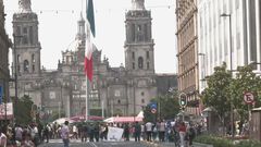 Manifestantes bloquean 20 de Noviembre en el ...