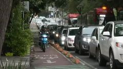 ¿Cuál es la sanción para los motociclistas qu...