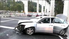 Autos chocan por pavimento mojado en la Méxic...