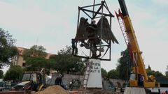 Realizan obras para mover estatua del águila ...