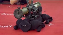 Rusia presenta perro robótico lanzamisiles