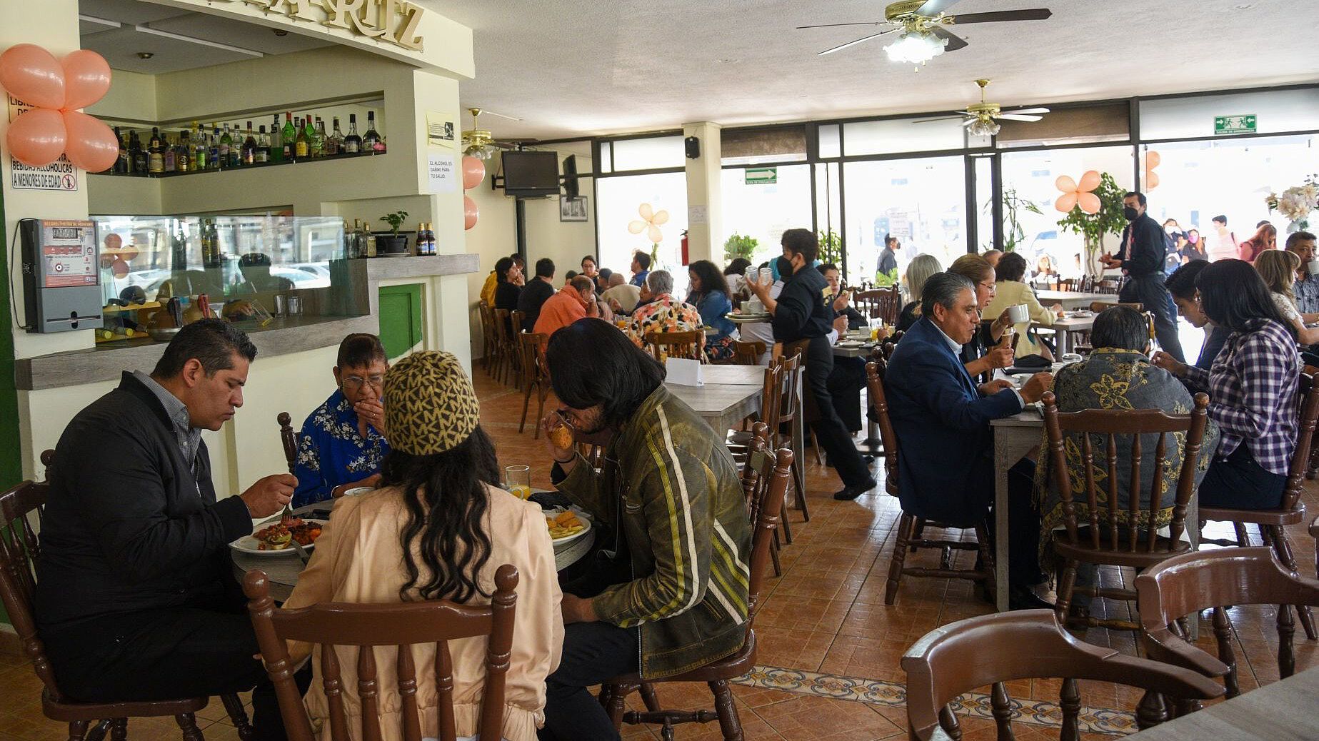 ¿Es obligatorio dejar propina en bares y restaurantes? N+