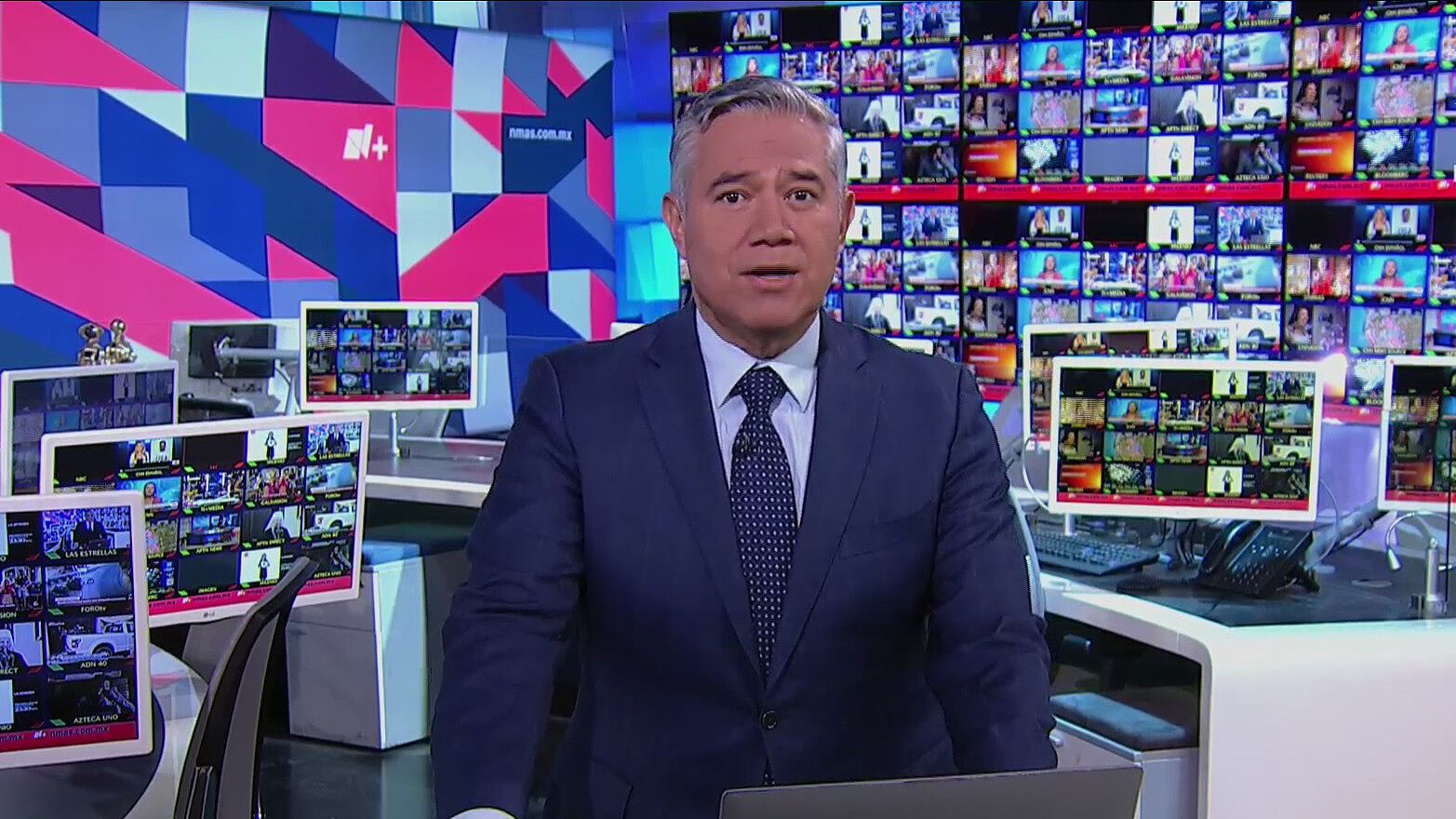 Las Noticias con Carlos Hurtado, Programa Completo 27 Diciembre del 2022 N+