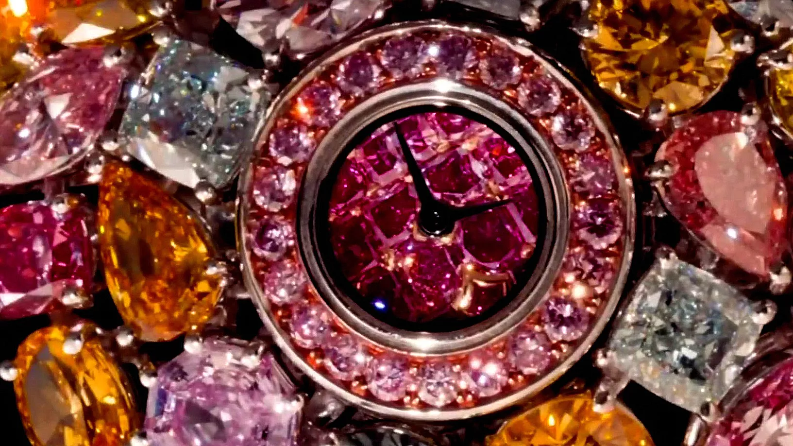El Reloj Mas Caro del Mundo Cuesta 55 Millones de Dolares